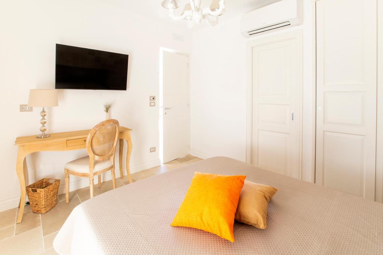 La Posta Del Guardiano Bed & Breakfast เวียสเต ภายนอก รูปภาพ