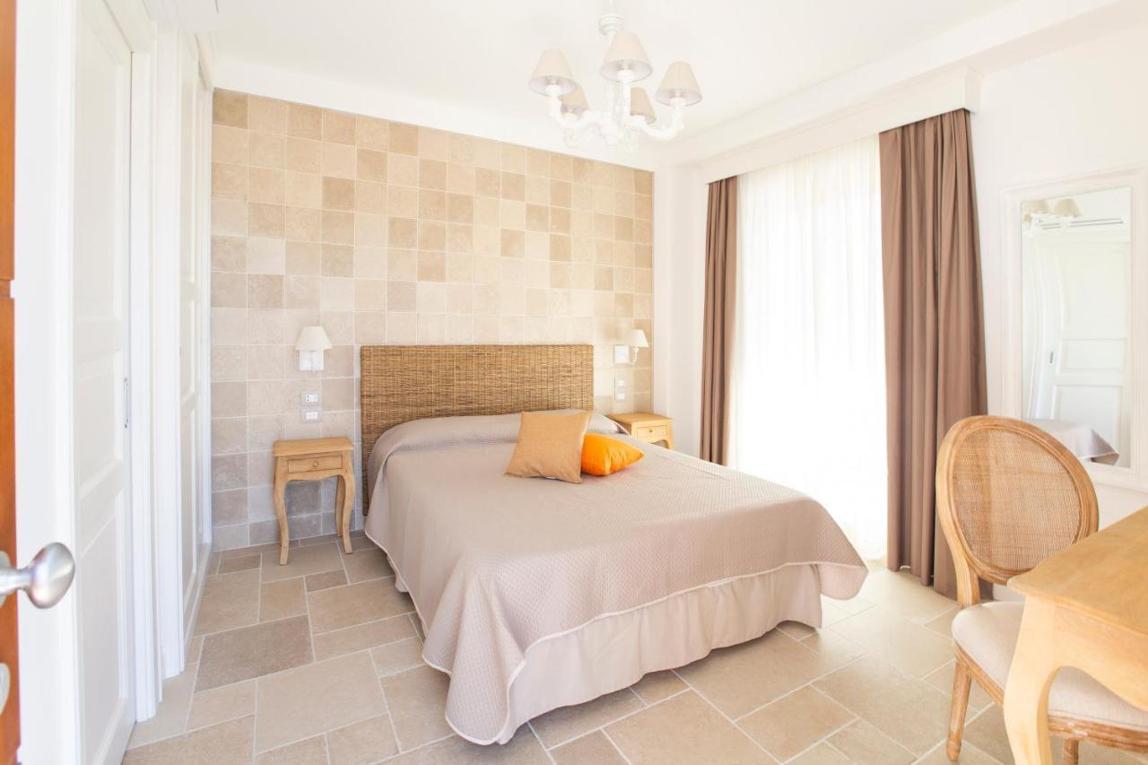 La Posta Del Guardiano Bed & Breakfast เวียสเต ภายนอก รูปภาพ